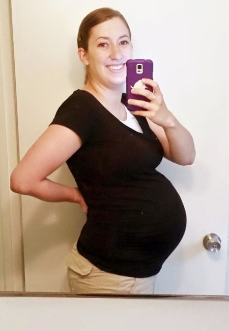25 weeks pregnant with twins