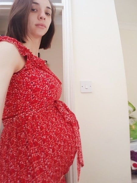 25 weeks pregnant with twins