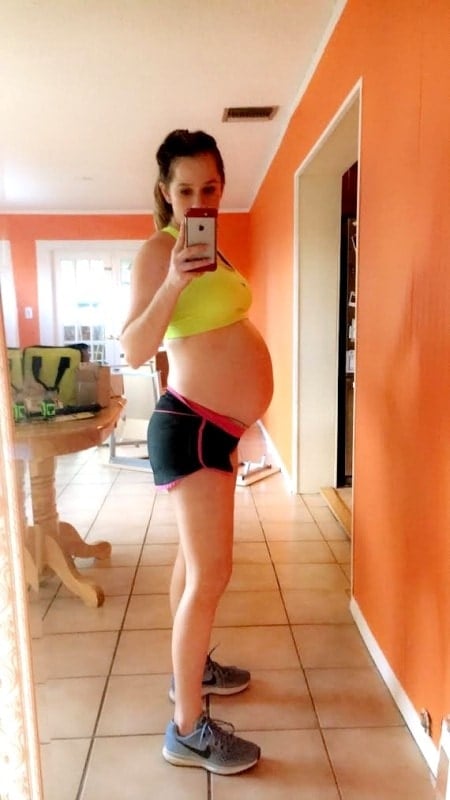 25 weeks pregnant with twins