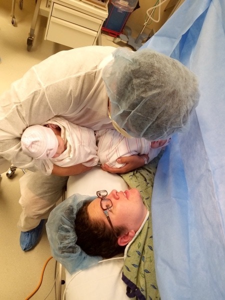 parents and twins at birth weird pregnancy symptoms