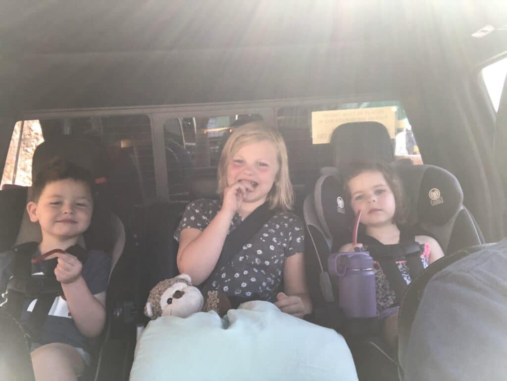 best configuration for 3 car seats or more