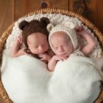 breatstfeeding my twins