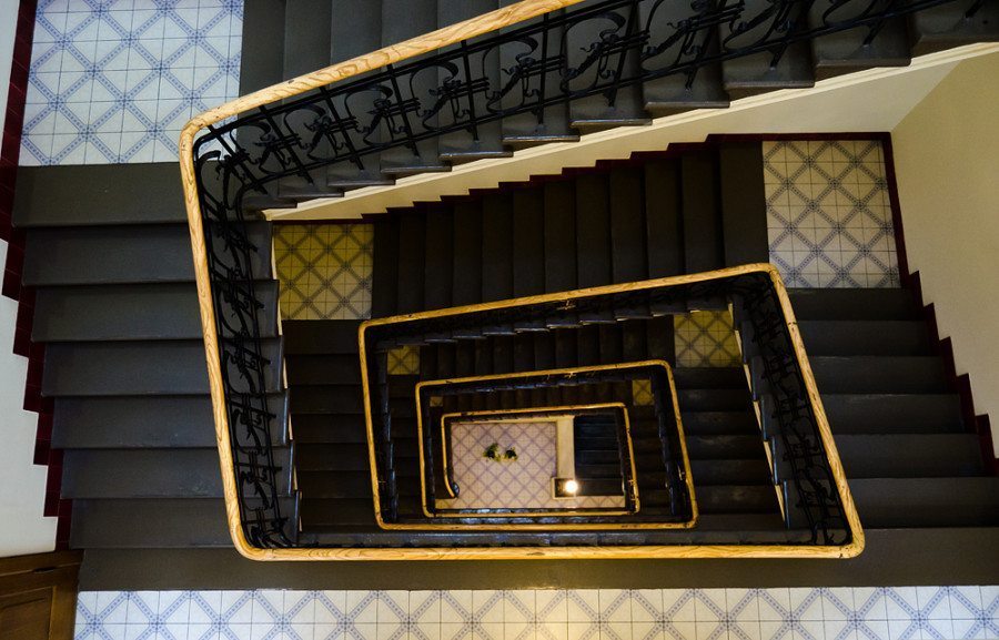 getting out the door with twins stairwell